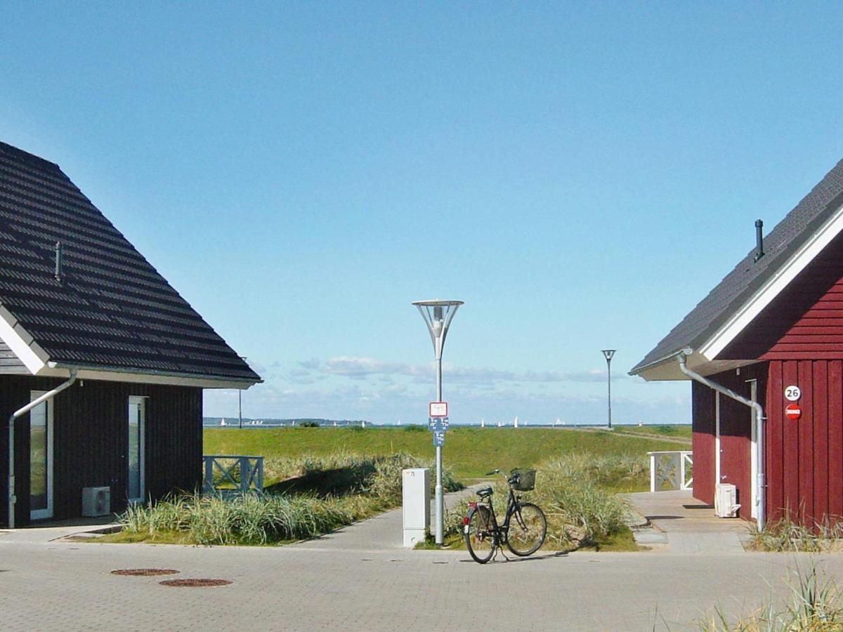 Two-Bedroom Holiday home in Wendtorf 12 Eksteriør billede